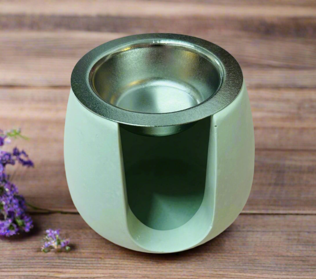 Elevate your home fragrance experience with our handmade wax burner, expertly crafted to combine style, functionality, and effortless cleaning. The removable dish design allows for easy wax replacement and cleaning, ensuring a clean and efficient wax melting experience every time.
Amor Scent Co
 